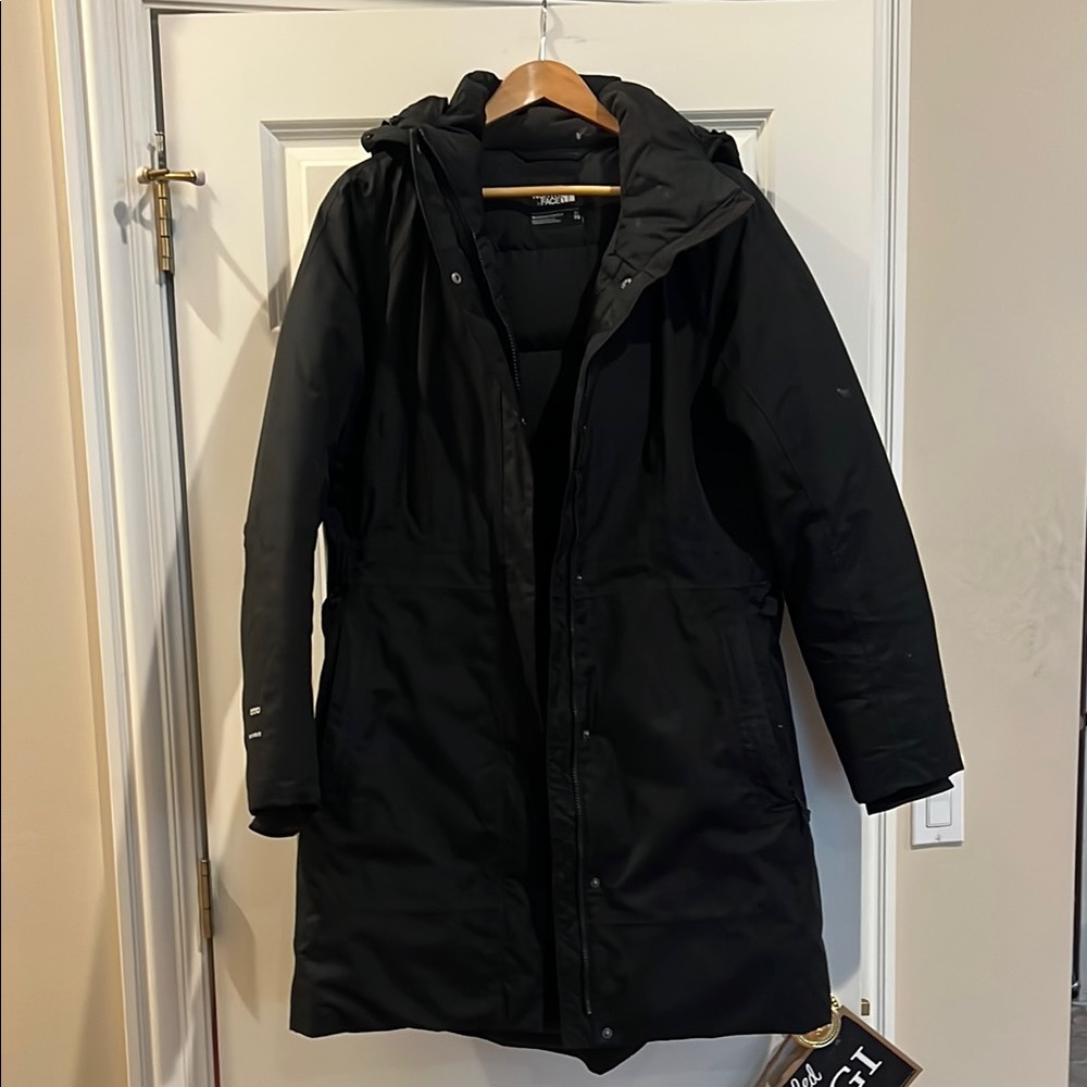 Women's The North Face 550 Dryvent Long Black Hooded Jacket